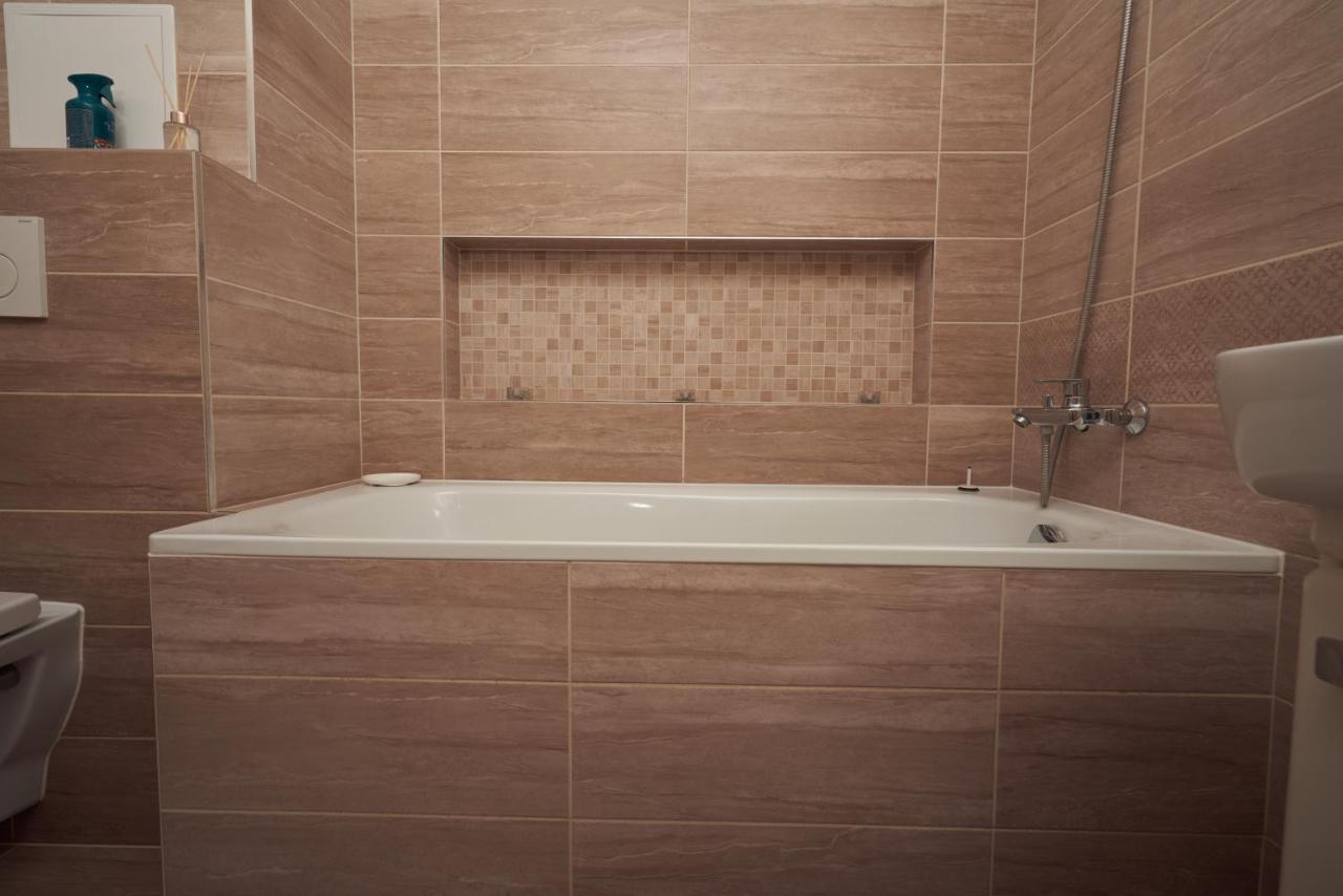 Apartman A&M Banská Bystrica Exterior foto